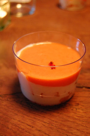 Soupe de melon-estragon-yoghurt-baies-rouges